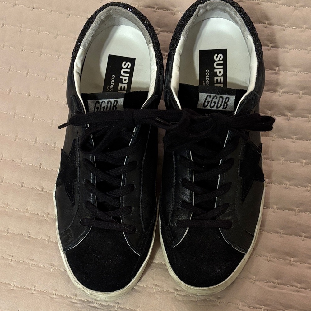 Golden Goose Black Super Star